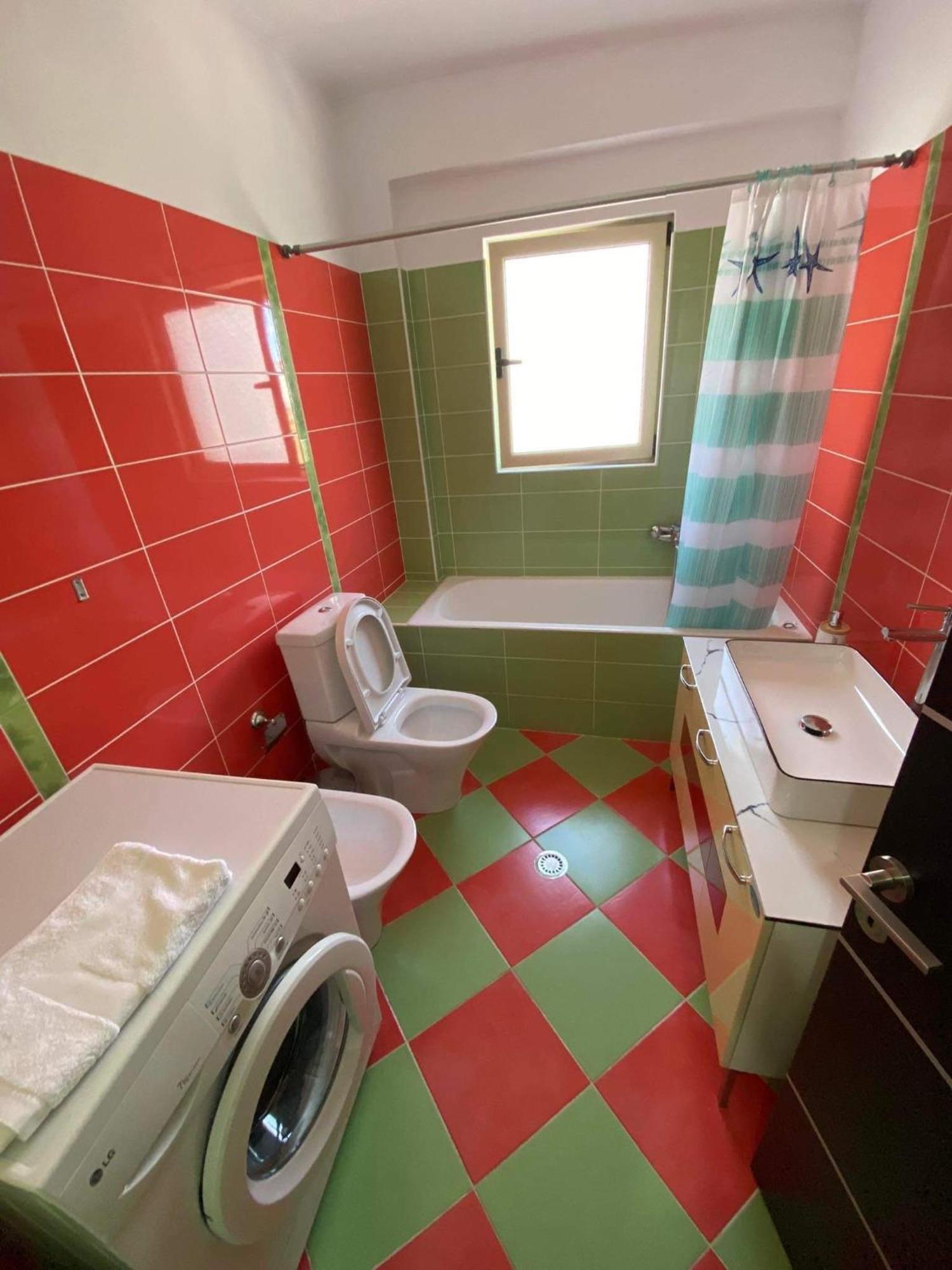 Apartment In Saranda ภายนอก รูปภาพ