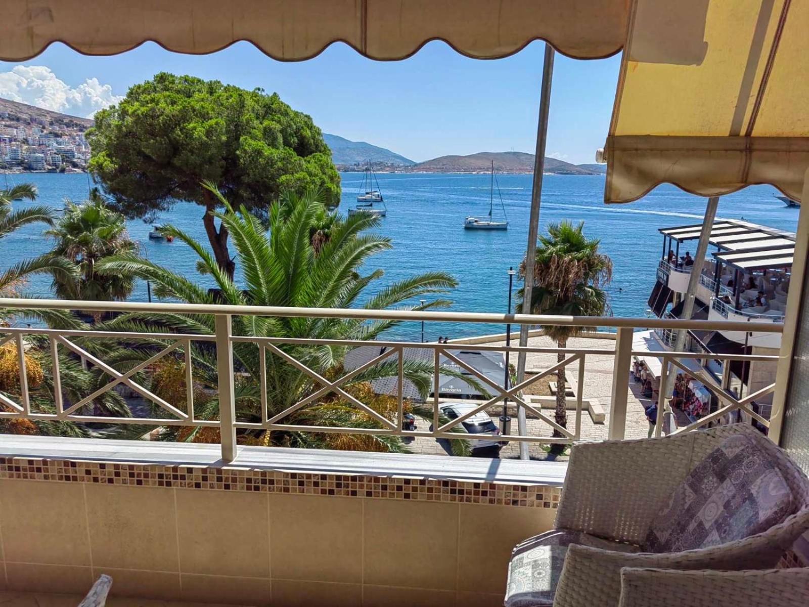 Apartment In Saranda ภายนอก รูปภาพ