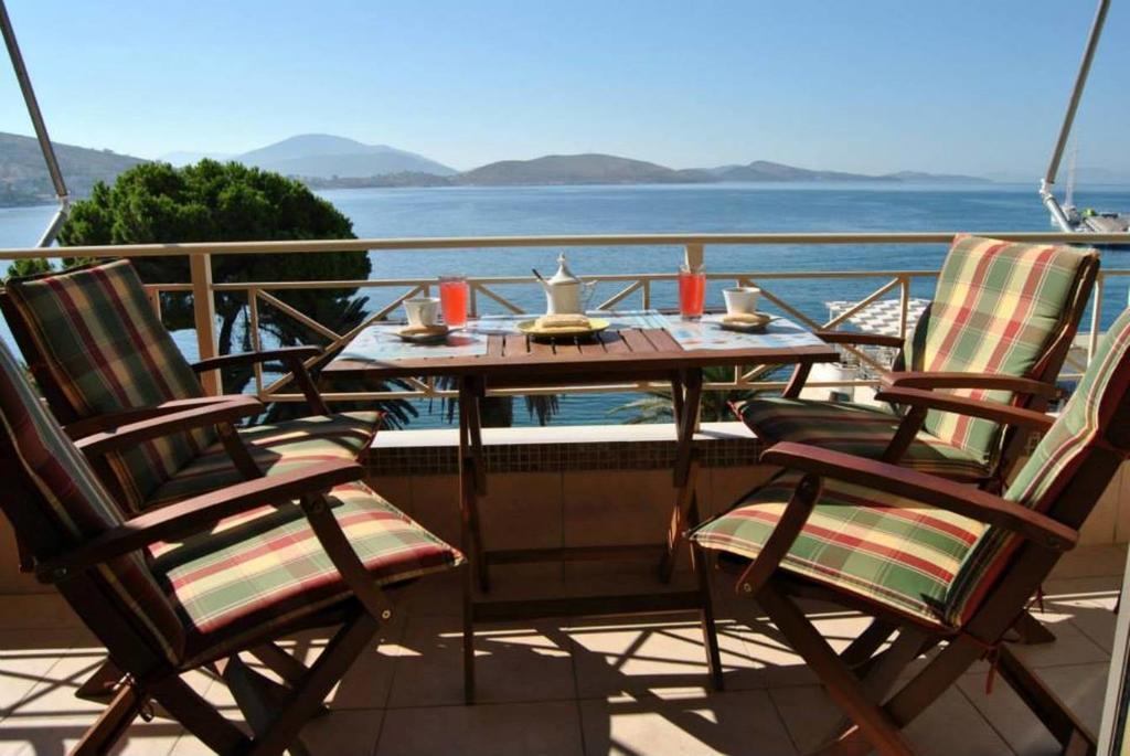 Apartment In Saranda ภายนอก รูปภาพ