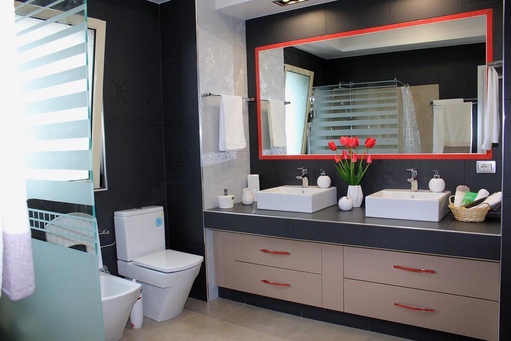 Apartment In Saranda ภายนอก รูปภาพ