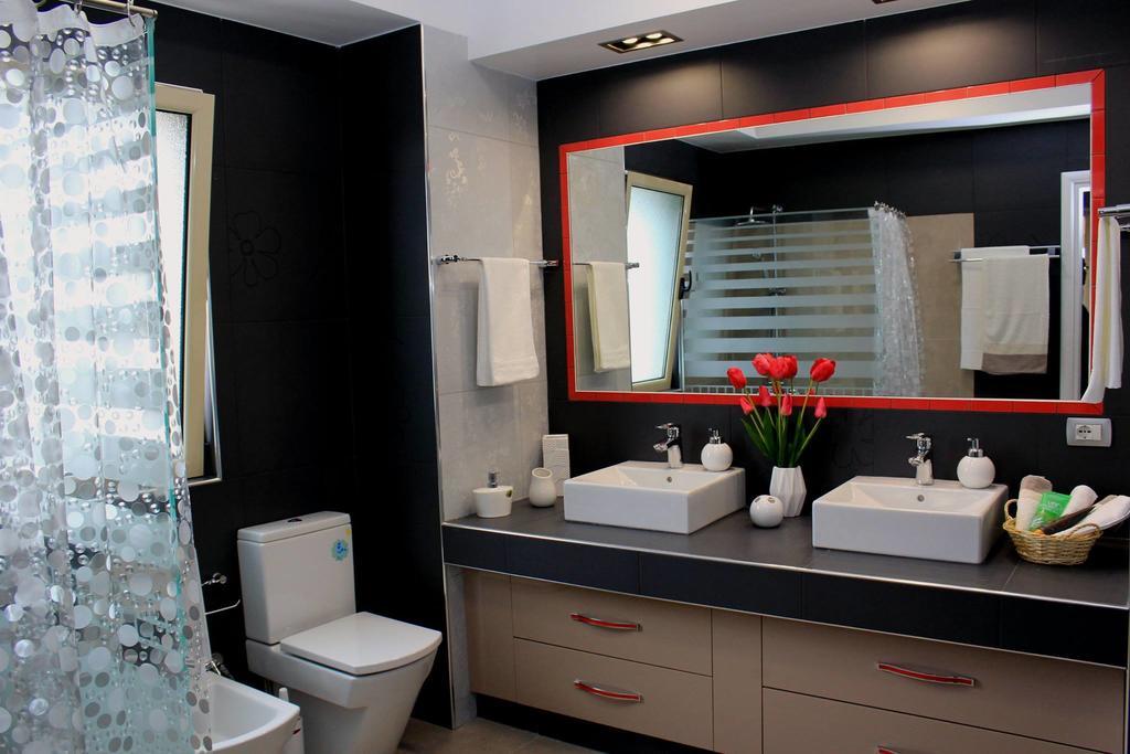 Apartment In Saranda ภายนอก รูปภาพ